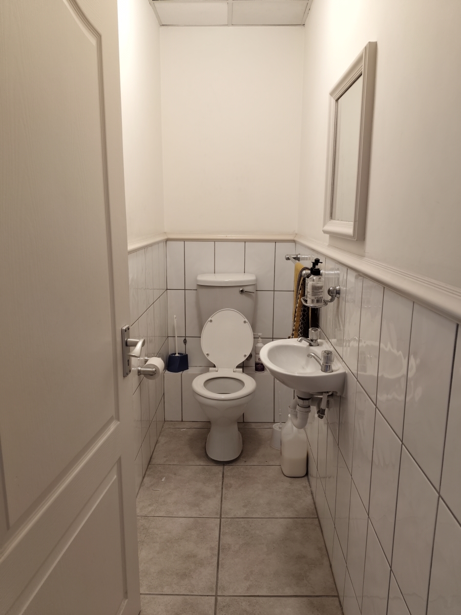 To Let commercial Property for Rent in Muizenberg Western Cape